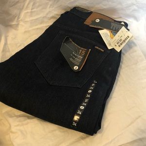 Dark wash Volcom Men’s jeans